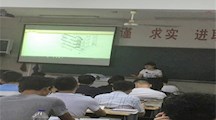 推门听课成常态，扎实推进优质课堂建设