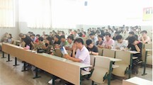 大学家长会爆满，会上都讲了啥？